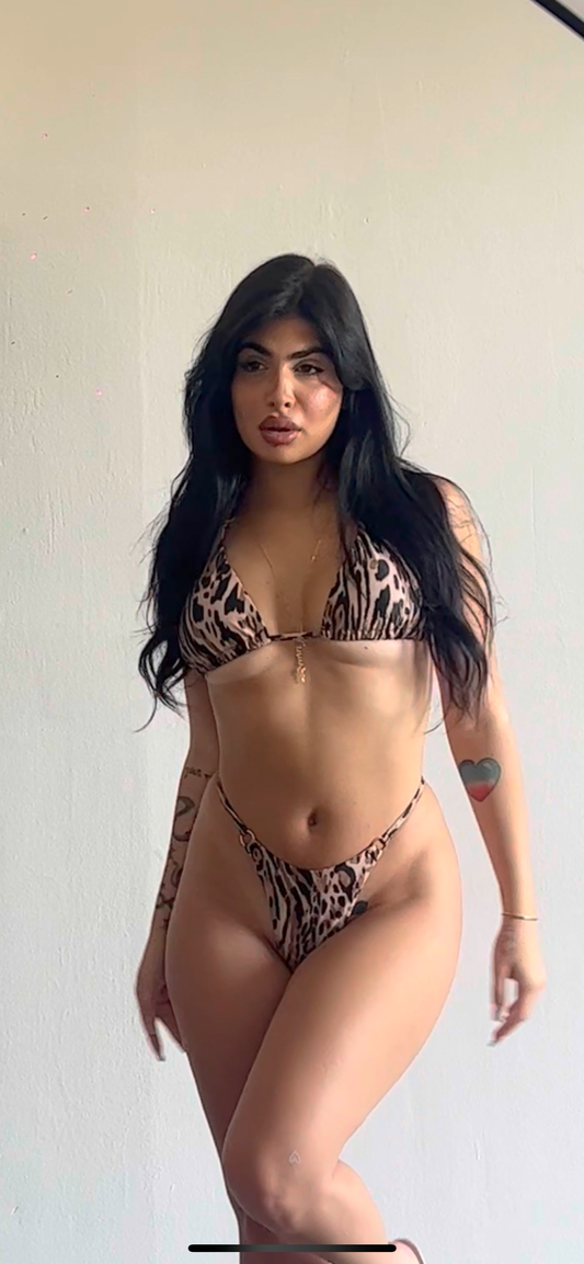 Bikini leopard